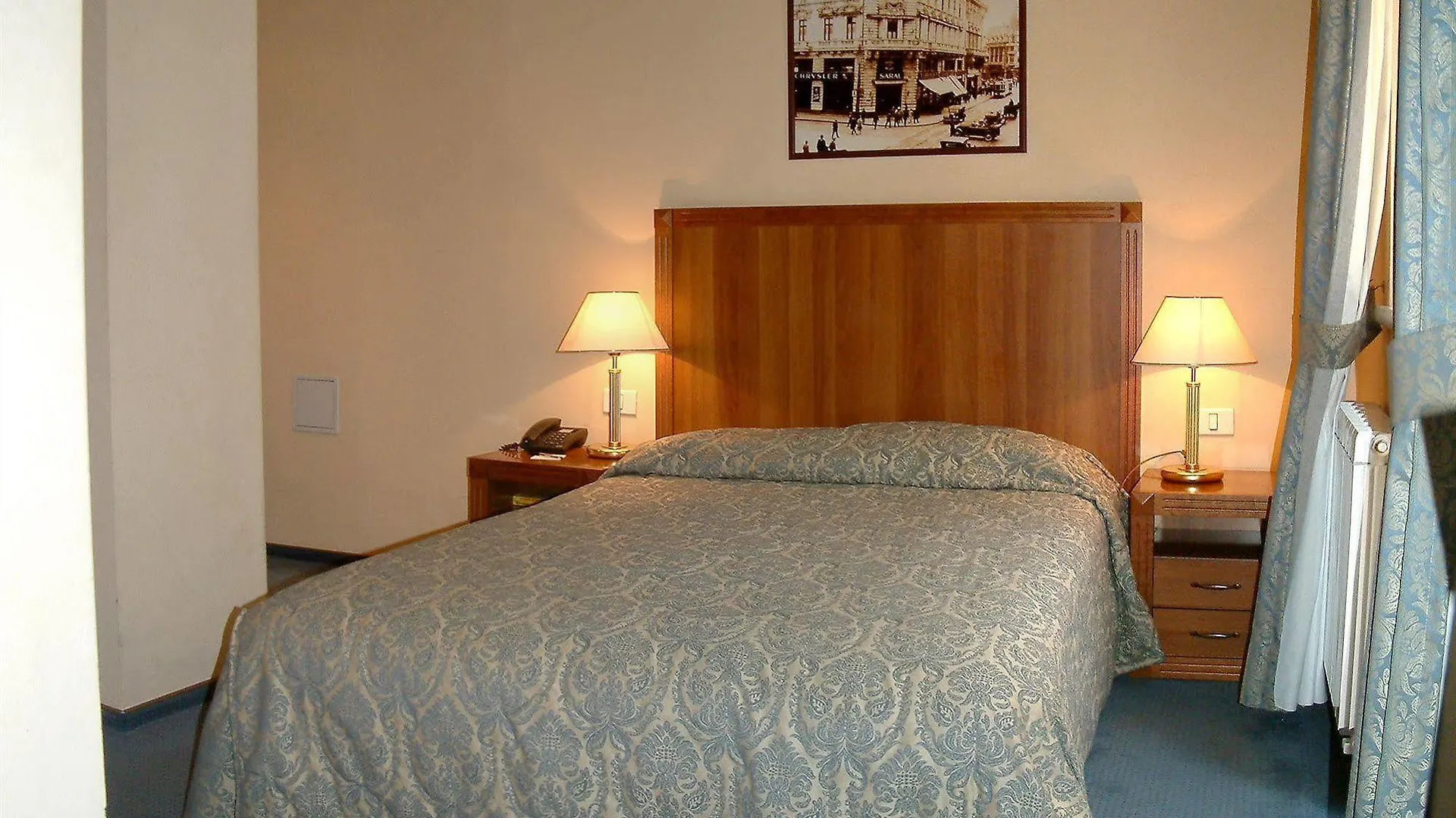 Hotel Opera By Zeus International Bucureşti 3*,  România